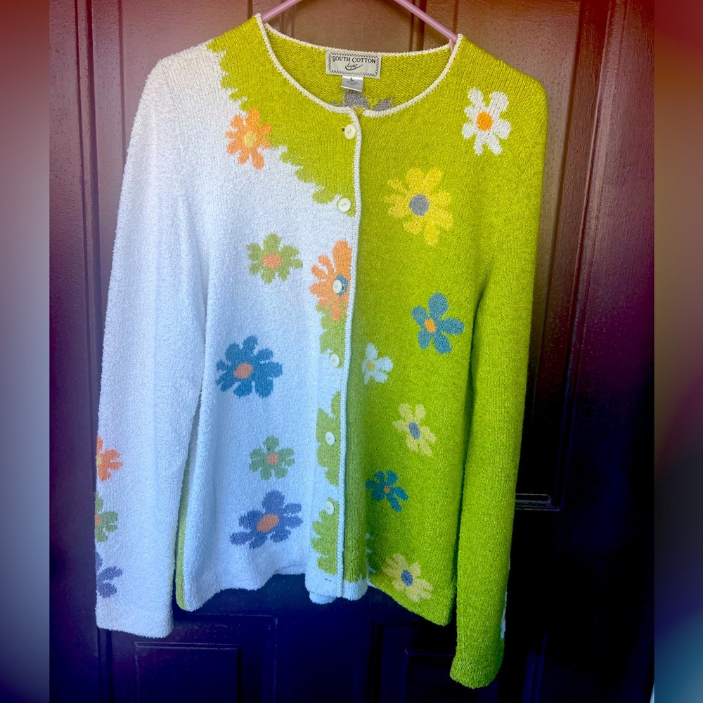Vintage 90’s South Cotton Light Button Front Daisy Floral Two-Tone Cardigan L